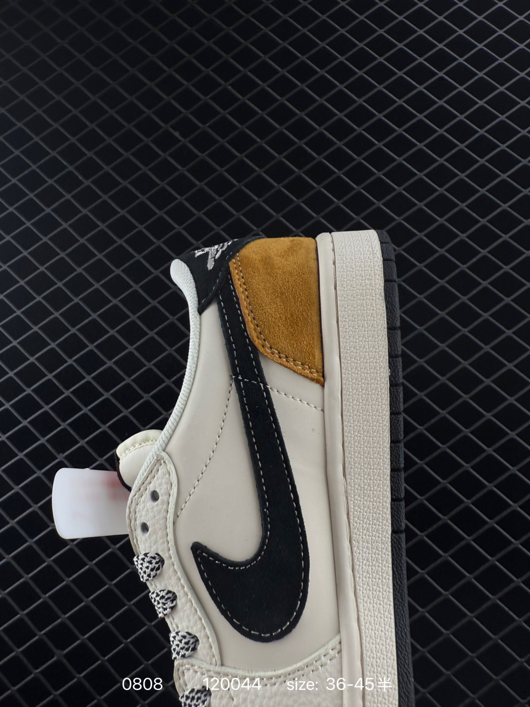 Fragment x Travis Scott x Air Jordan 1 Low